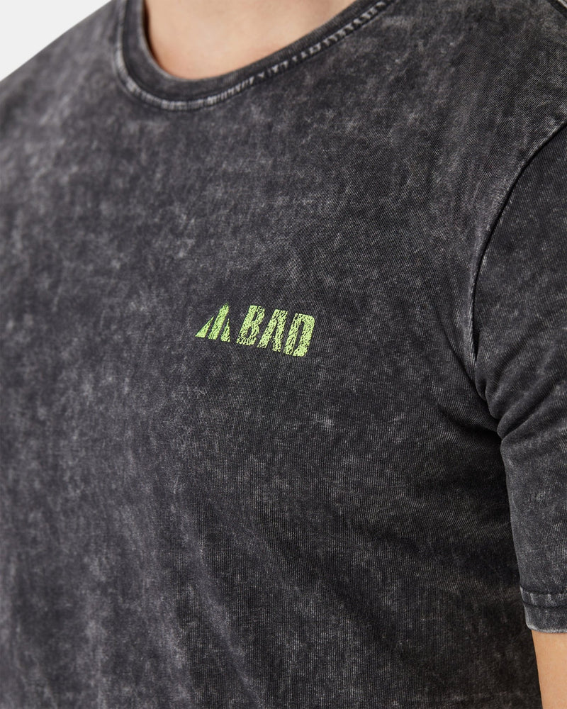 BAD TRADEMARK™ ACID WASH S/S T - SHIRT - BAD WORKWEAR